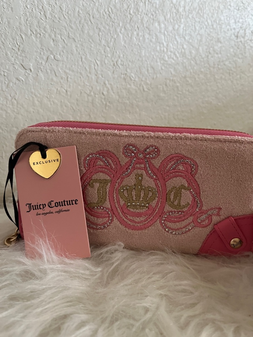 NWT Juicy Couture Pink Embroidered Crown Cosmetic Case